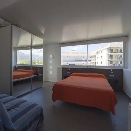 Inmosantos Oasis B8 Apartment Roses Exterior photo
